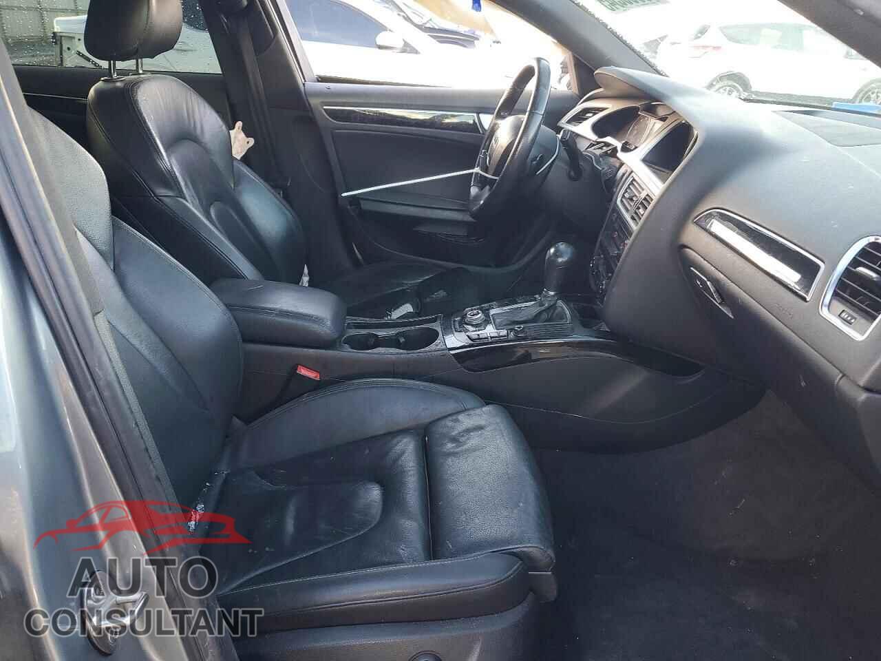 AUDI A4 2011 - WAUFFAFL1BN009244