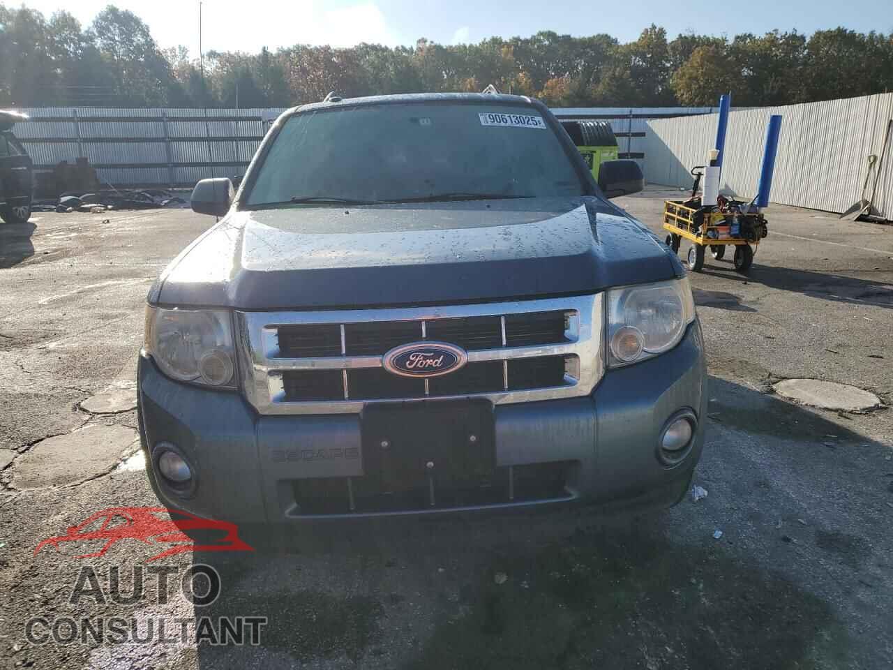 FORD ESCAPE 2010 - 1FMCU0DG2AKB07075