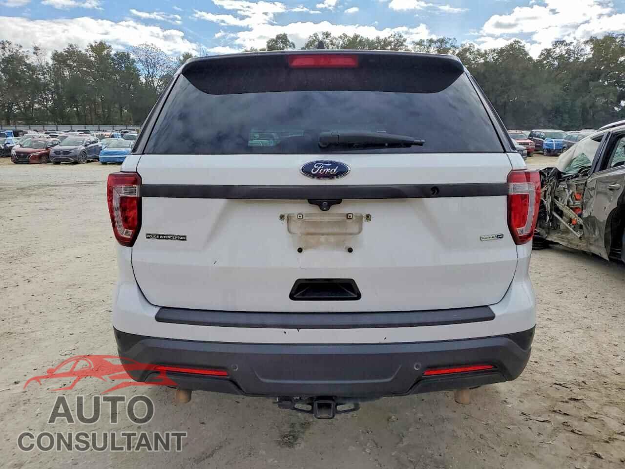 FORD EXPLORER 2018 - 1FM5K8AR2JGB46271