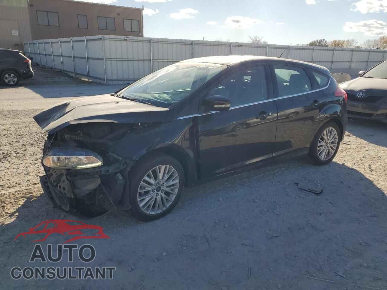 FORD FOCUS 2016 - 1FADP3N22GL319066