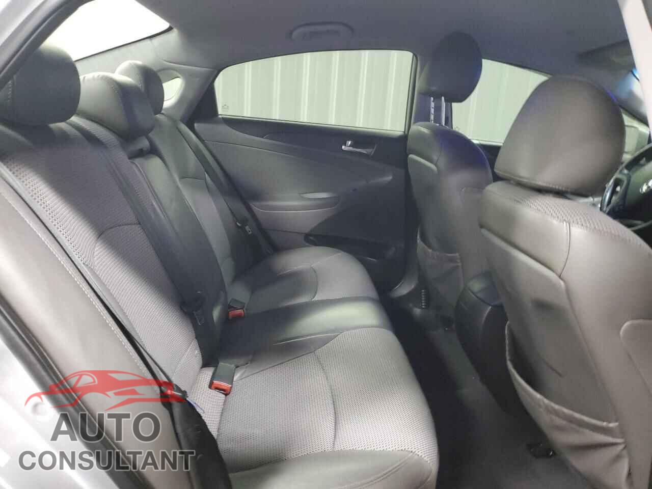 HYUNDAI SONATA 2011 - 5NPEC4AC0BH144893