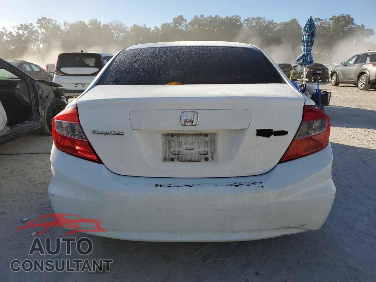 HONDA CIVIC 2012 - 19XFB2F58CE073941