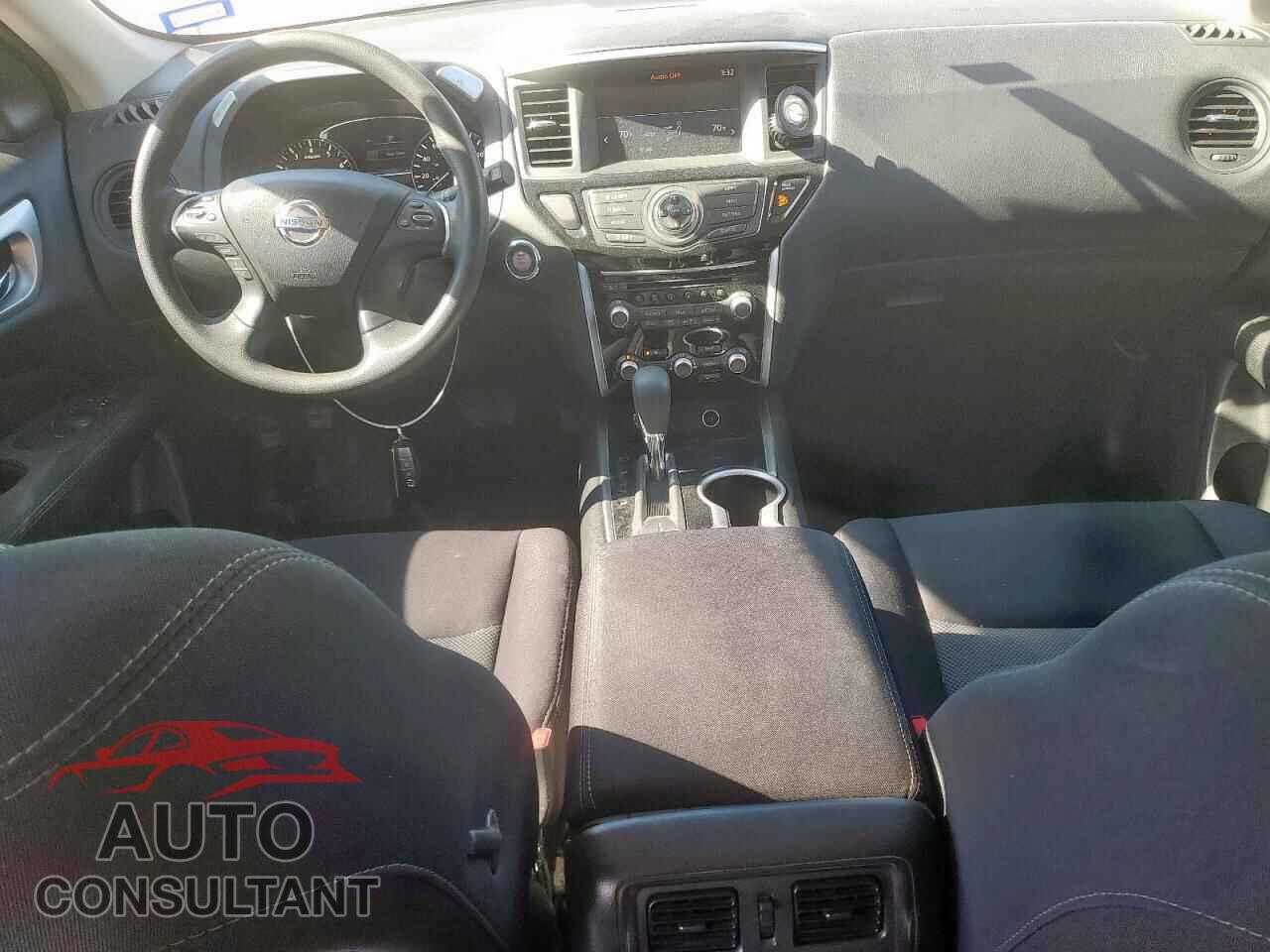 NISSAN PATHFINDER 2017 - 5N1DR2MN3HC903323
