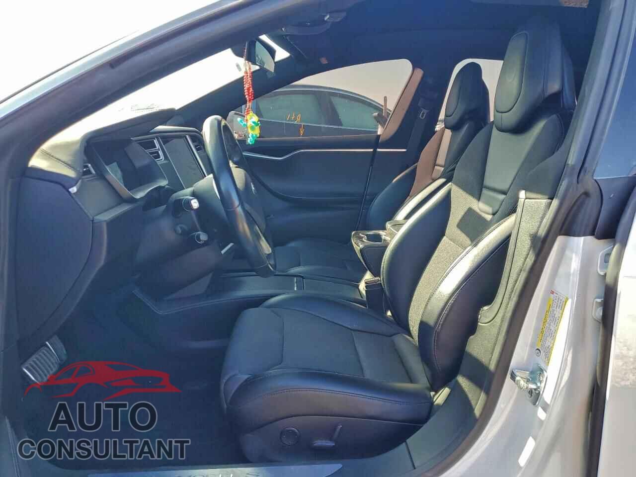 TESLA MODEL S 2017 - 5YJSA1E29HF210664