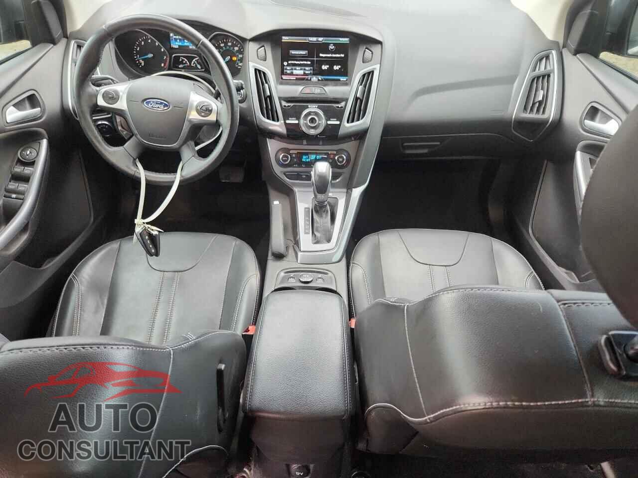 FORD FOCUS 2014 - 1FADP3N25EL194092