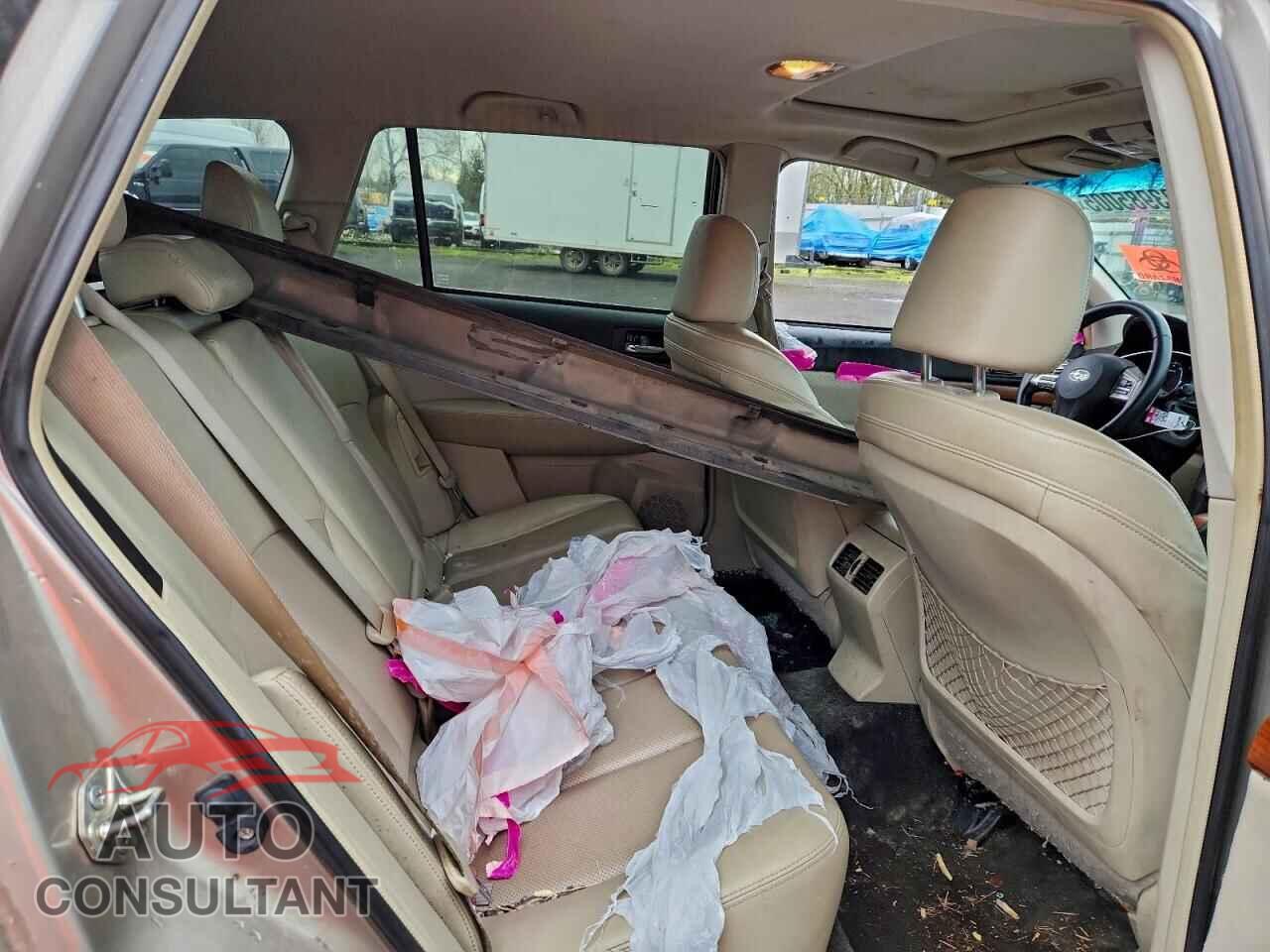 SUBARU OUTBACK 2014 - 4S4BRBLC3E3326165