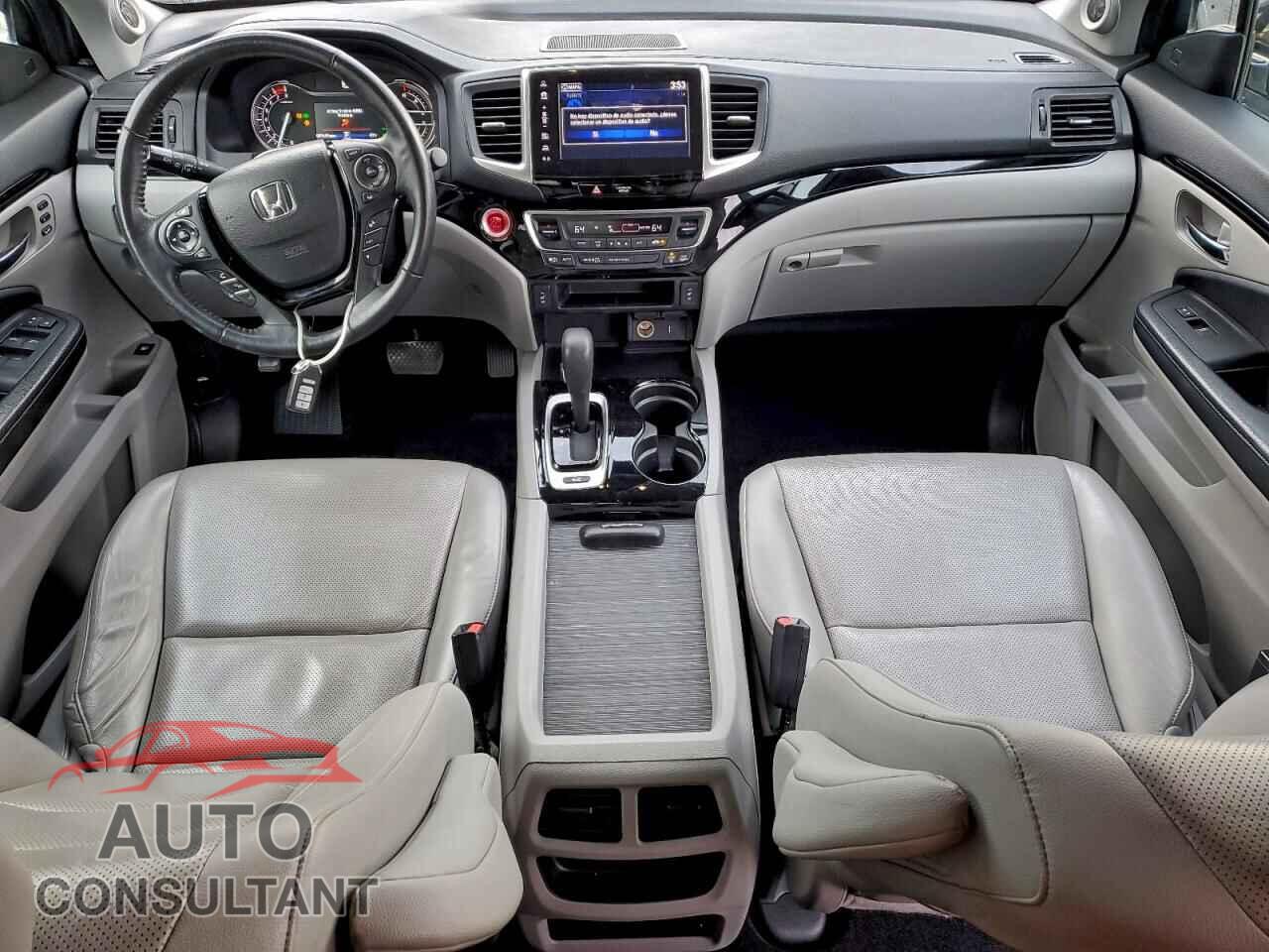 HONDA RIDGELINE 2017 - 5FPYK3F76HB038789