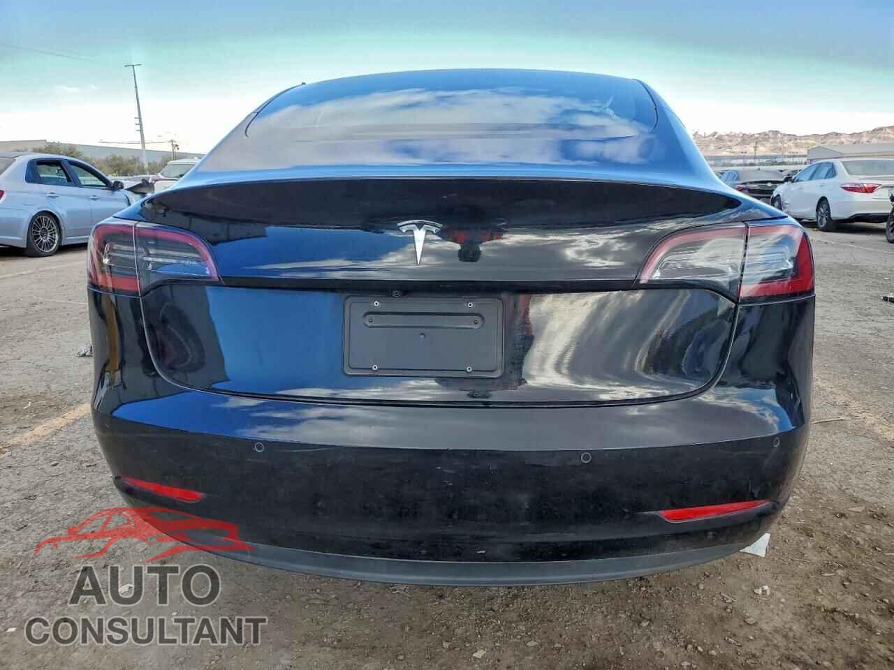 TESLA MODEL 3 2020 - 5YJ3E1EA9LF643720