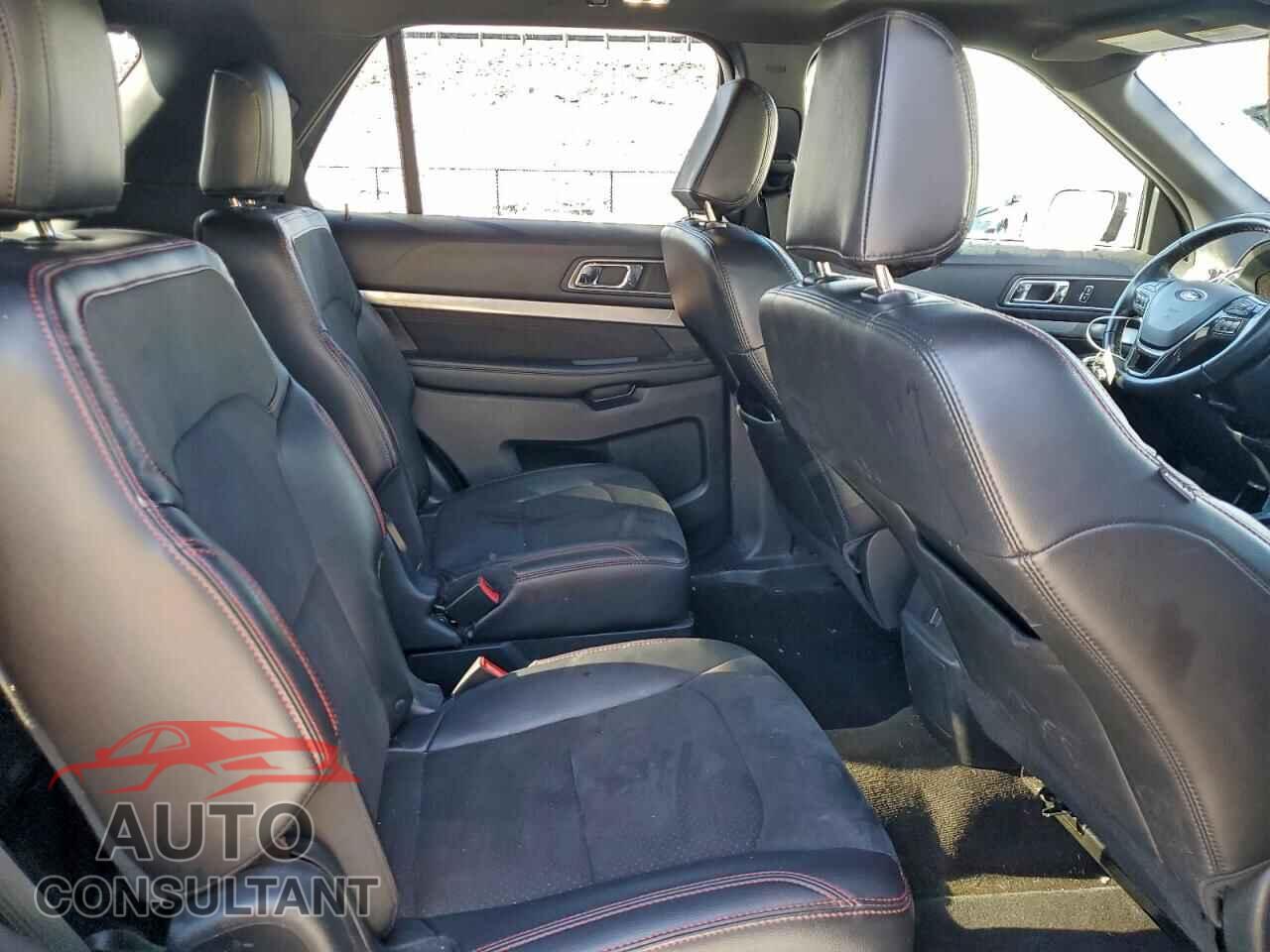 FORD EXPLORER 2018 - 1FM5K8D83JGB53345