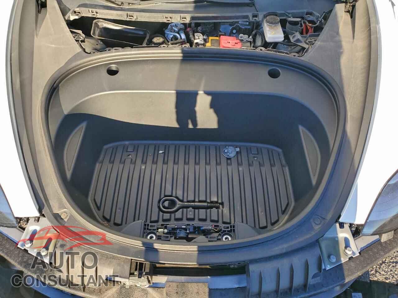 TESLA MODEL 3 2021 - 5YJ3E1EA2MF874086