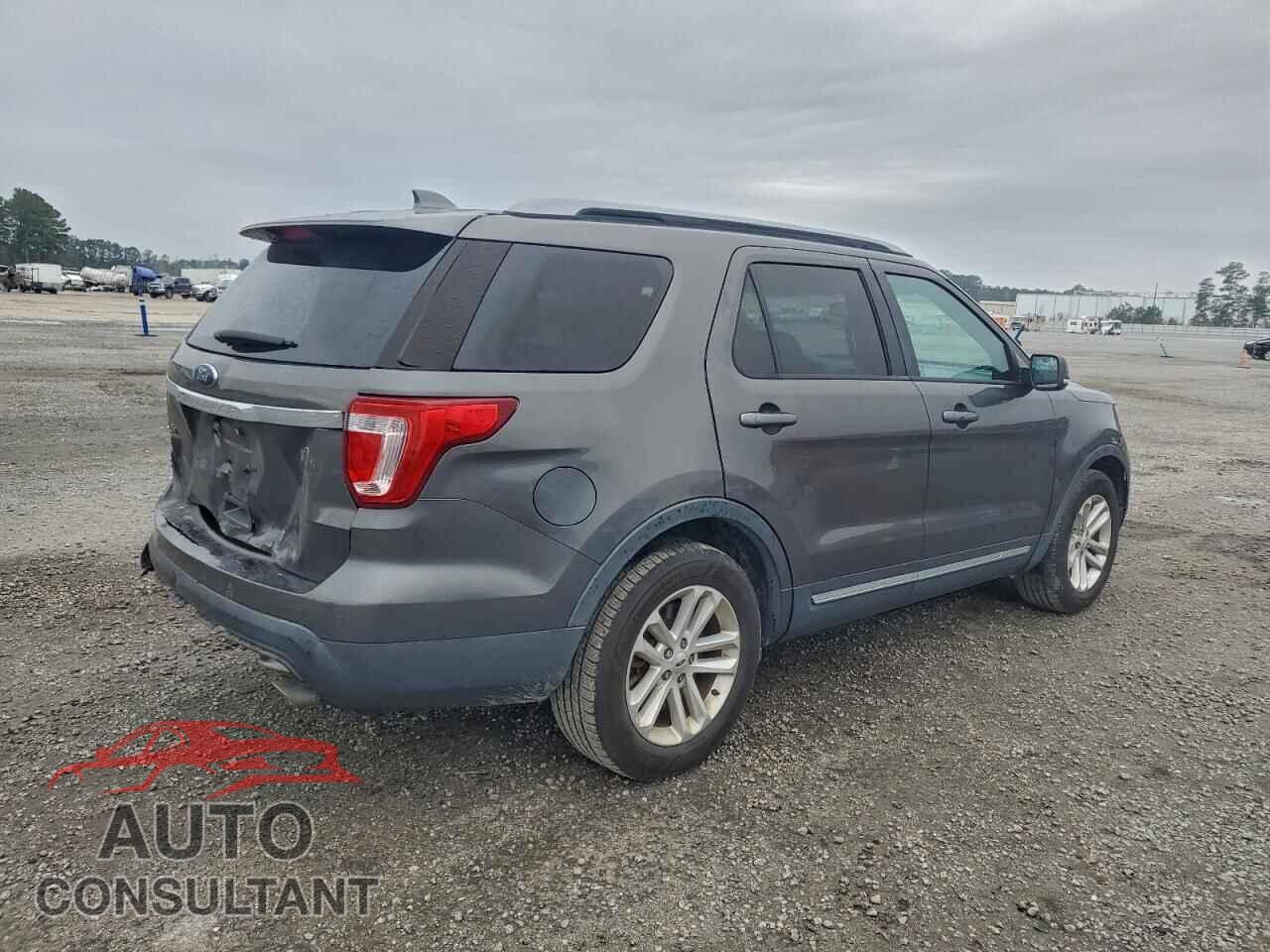 FORD EXPLORER 2017 - 1FM5K7D85HGC51183