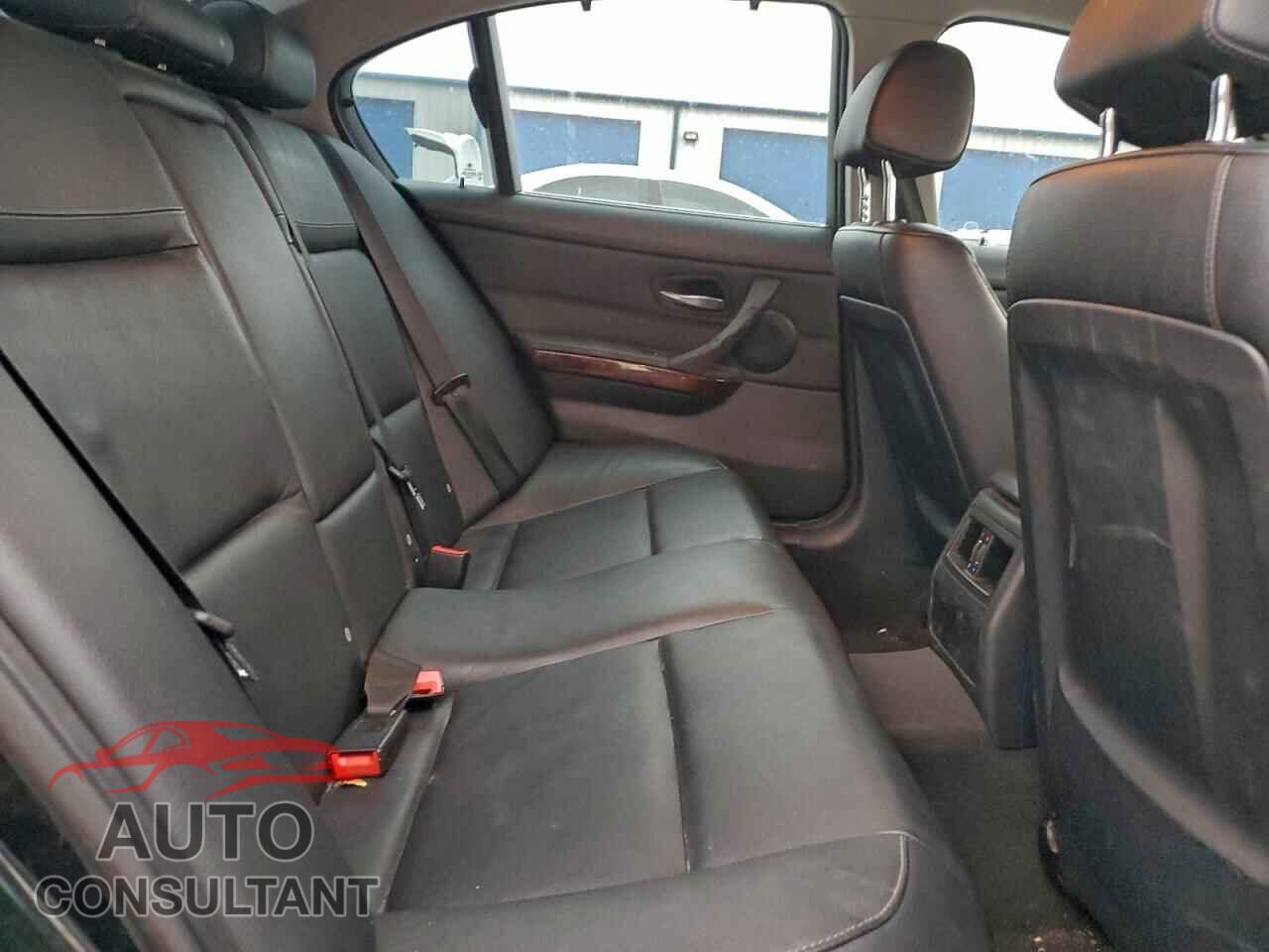 BMW 3 SERIES 2011 - WBAPH7C55BE461771