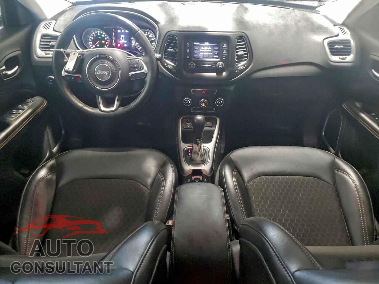JEEP COMPASS 2018 - 3C4NJCBB5JT487428
