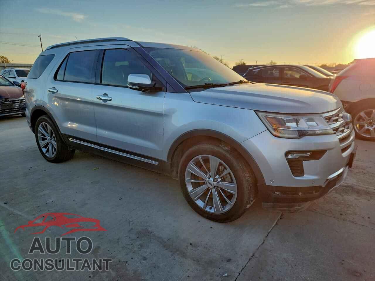 FORD EXPLORER 2018 - 1FM5K7FH6JGB55081