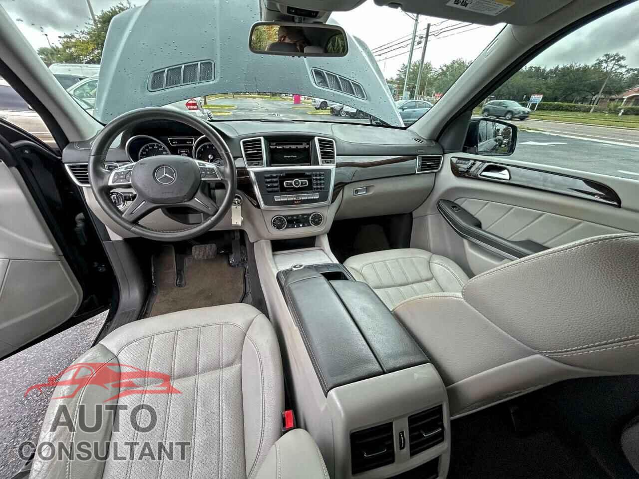 MERCEDES-BENZ GL-CLASS 2014 - 4JGDF7CE9EA359067