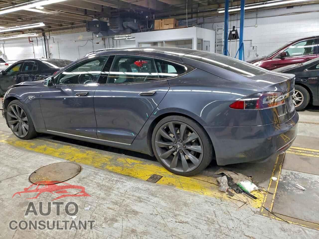 TESLA MODEL S 2016 - 5YJSA1E20GF132631