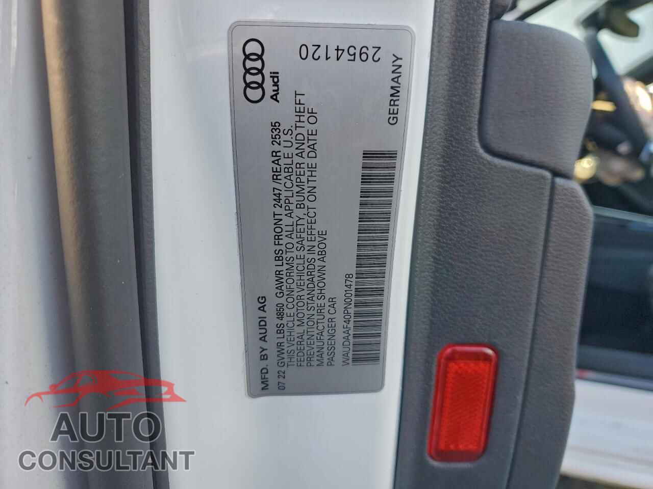 AUDI A4 2023 - WAUDAAF40PN001478