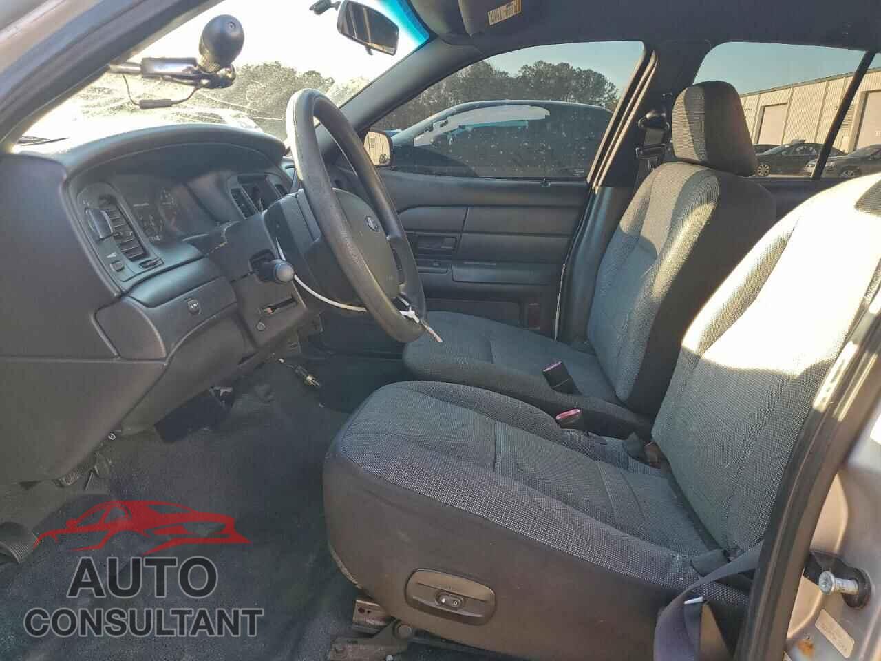 FORD CROWN VIC 2010 - 2FABP7BV2AX120963