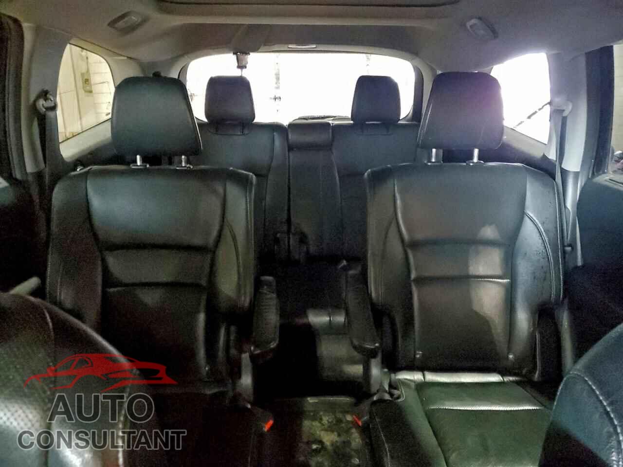 HONDA PILOT 2016 - 5FNYF6H05GB032124