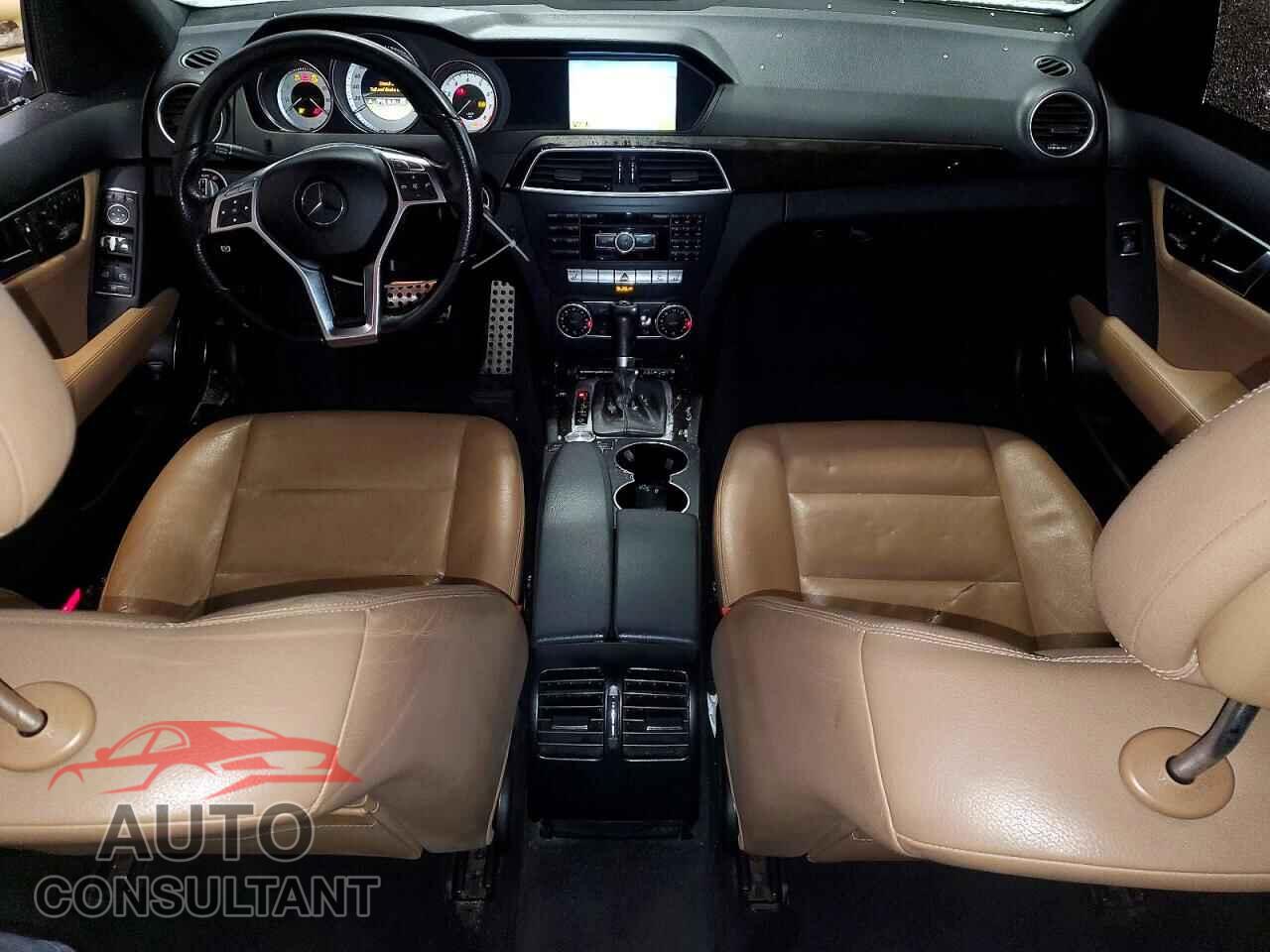 MERCEDES-BENZ C-CLASS 2012 - WDDGF8JBXCA646212