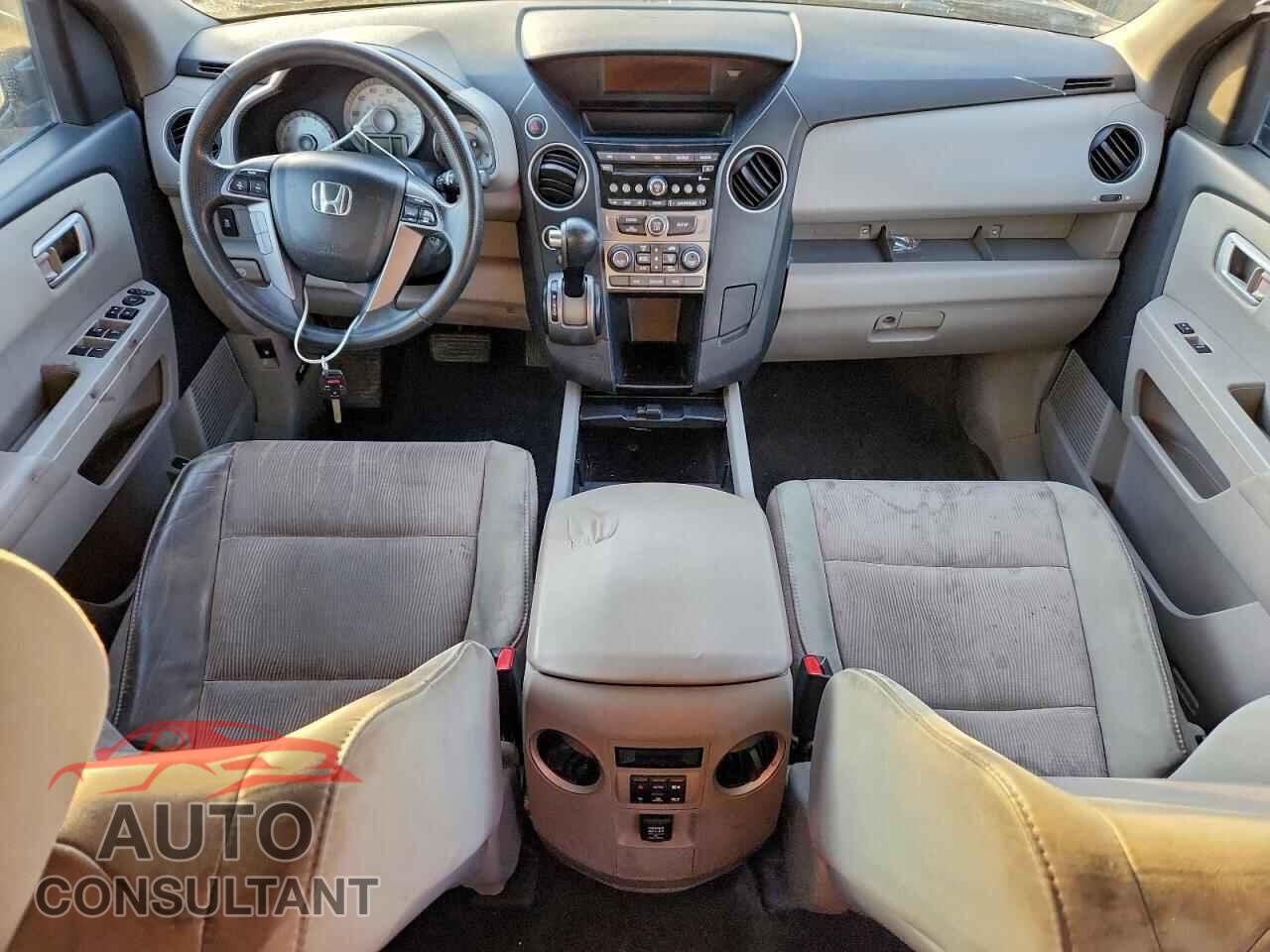 HONDA PILOT 2012 - 5FNYF4H40CB076825