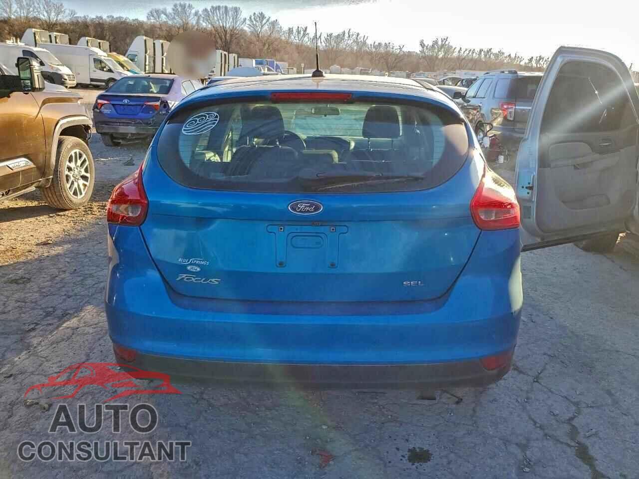 FORD FOCUS 2017 - 1FADP3M25HL205629