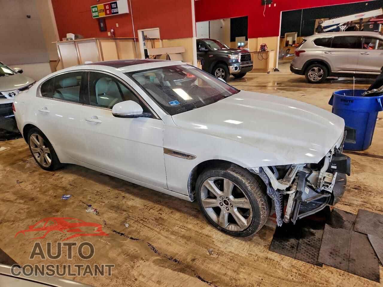 JAGUAR XE 2018 - SAJAK4FX2JCP41018