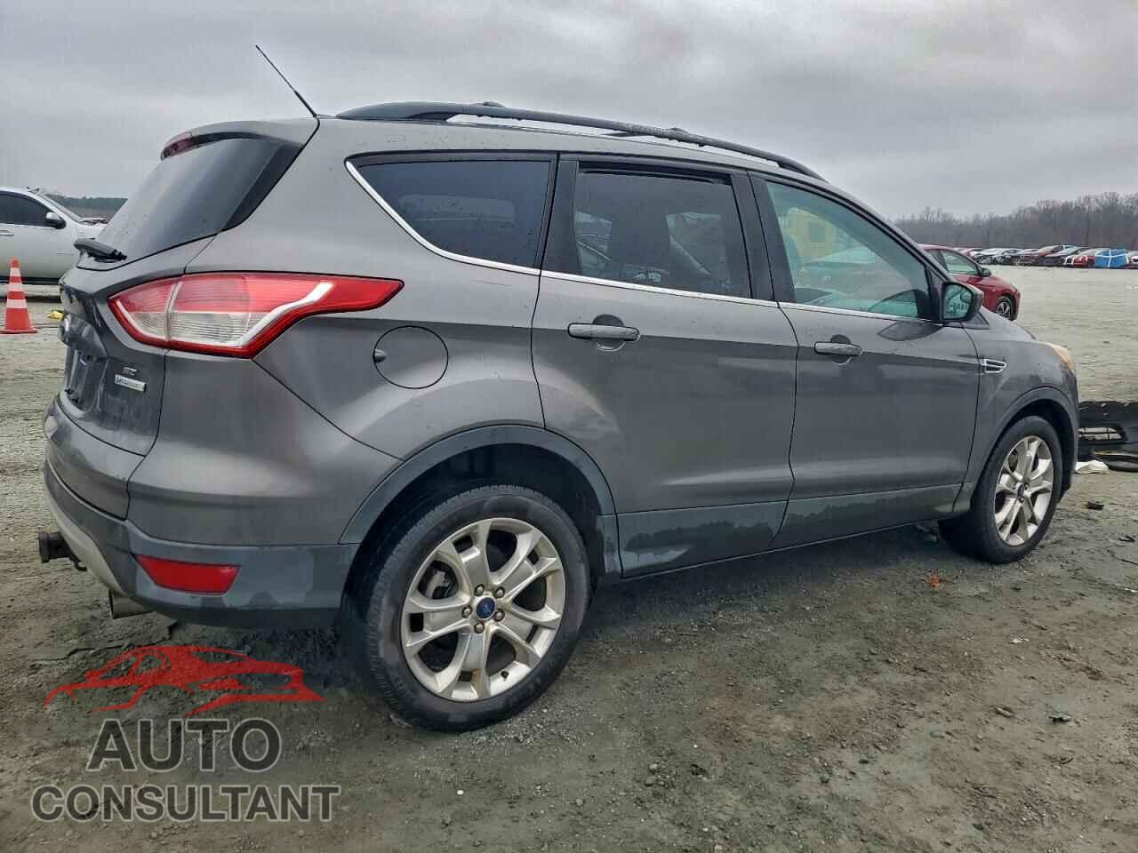 FORD ESCAPE 2013 - 1FMCU0G98DUD07352