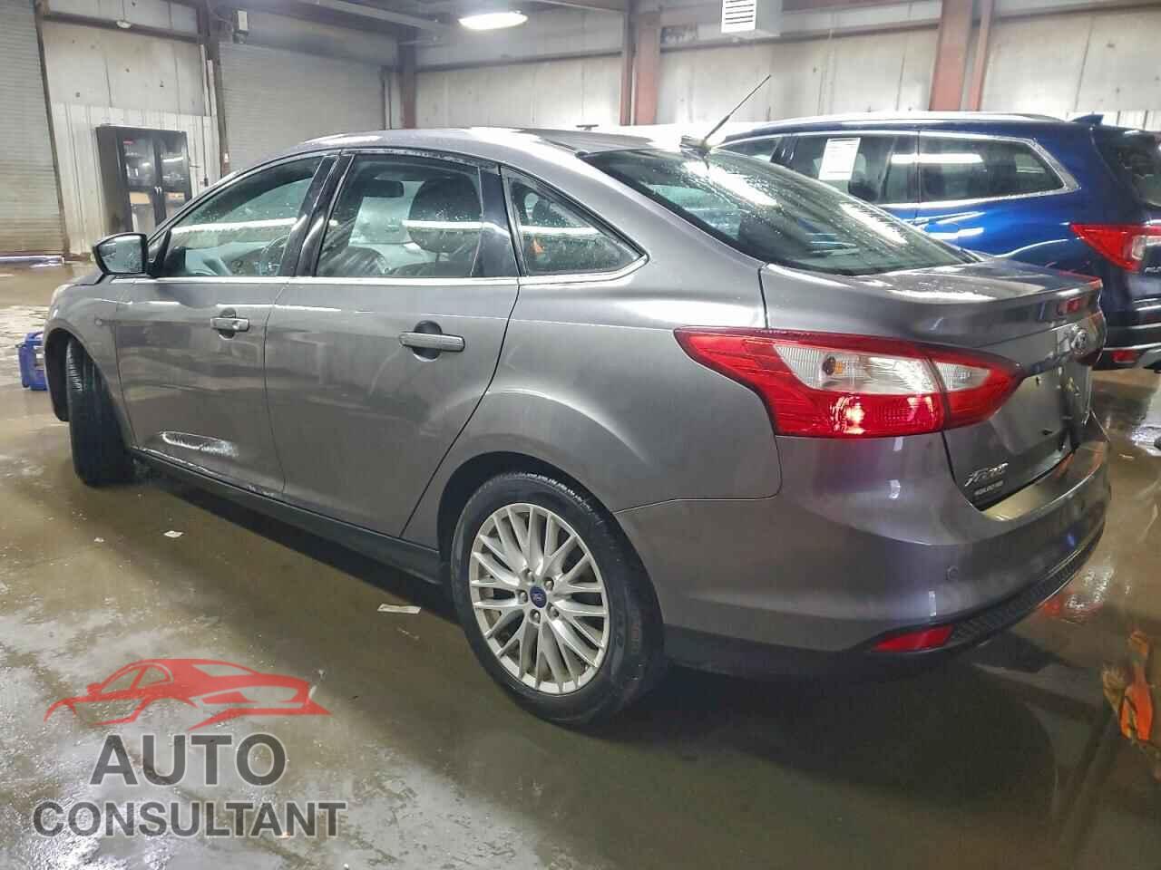 FORD FOCUS 2012 - 1FAHP3H2XCL427541