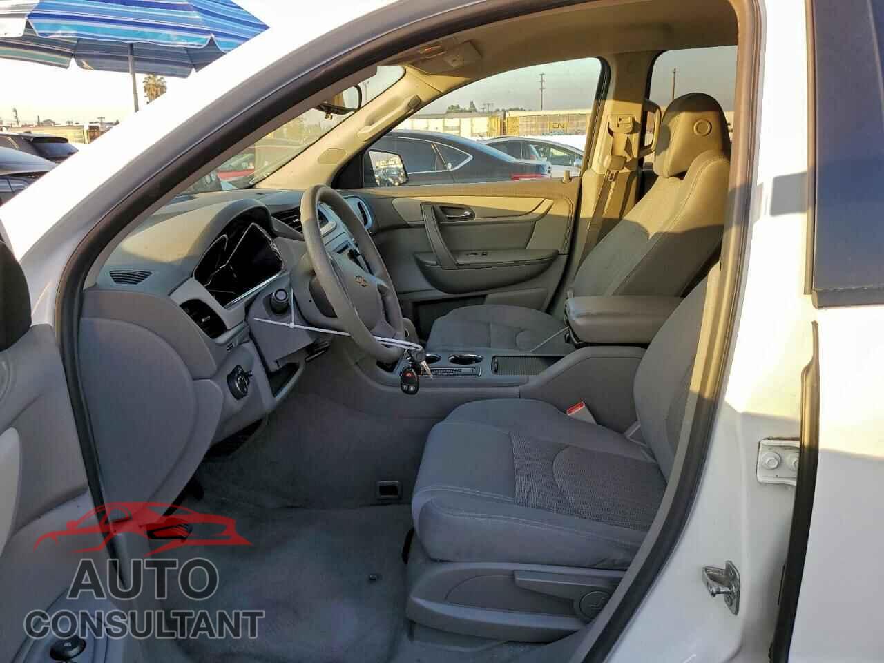 CHEVROLET TRAVERSE 2017 - 1GNKRFED4HJ317239
