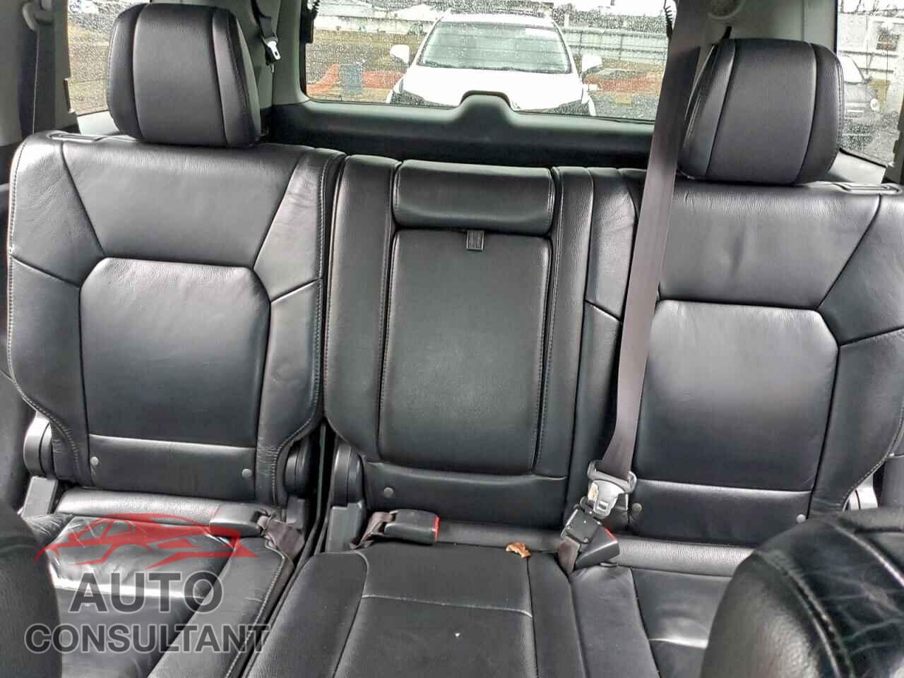 HONDA PILOT 2012 - 5FNYF4H95CB033223