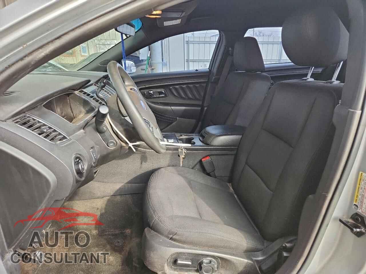FORD TAURUS 2015 - 1FAHP2L87FG204232