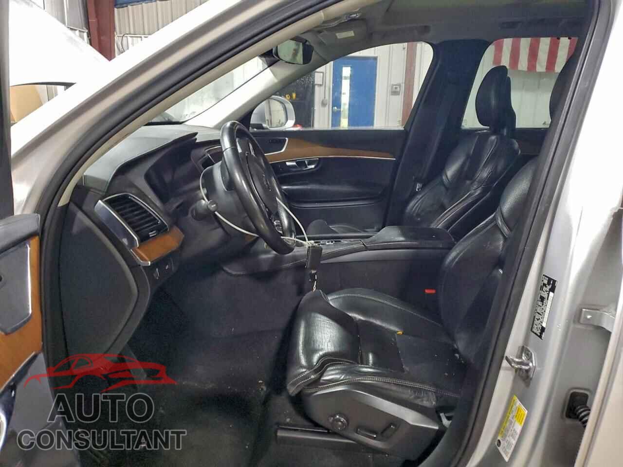 VOLVO XC90 2016 - YV4A22PL9G1091488