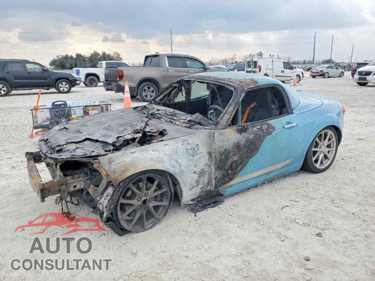MAZDA MX5 2010 - JM1NC2FF3A0212428