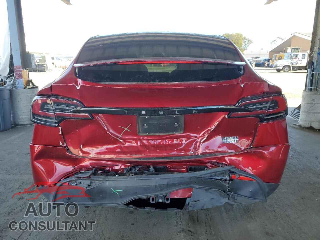 TESLA MODEL X 2023 - 7SAXCBE61PF402459