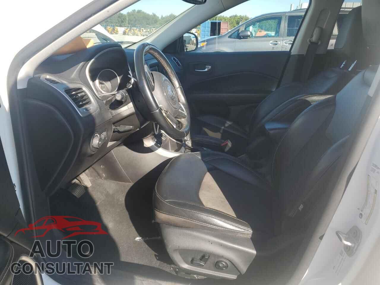 JEEP COMPASS 2020 - 3C4NJCBB2LT141596