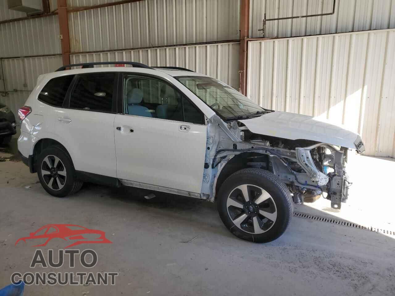 SUBARU FORESTER 2017 - JF2SJAEC3HH412720