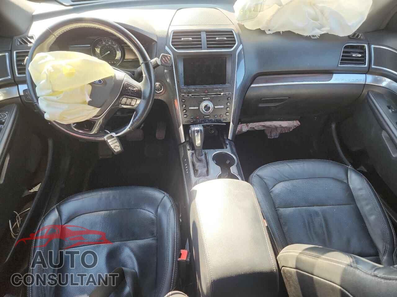 FORD EXPLORER 2018 - 1FM5K8F82JGB16560