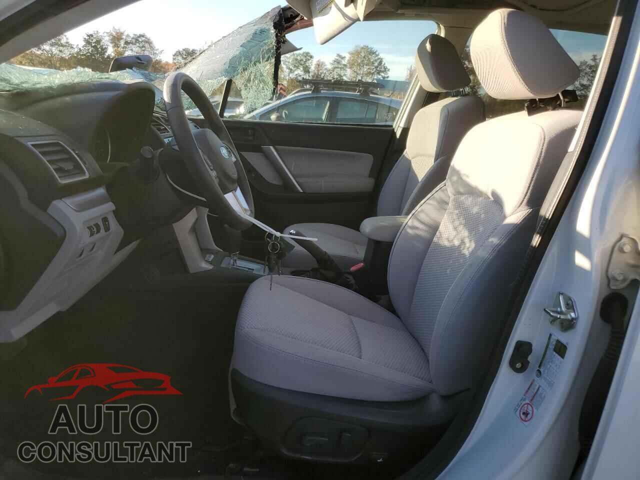 SUBARU FORESTER 2017 - JF2SJAEC3HH484730