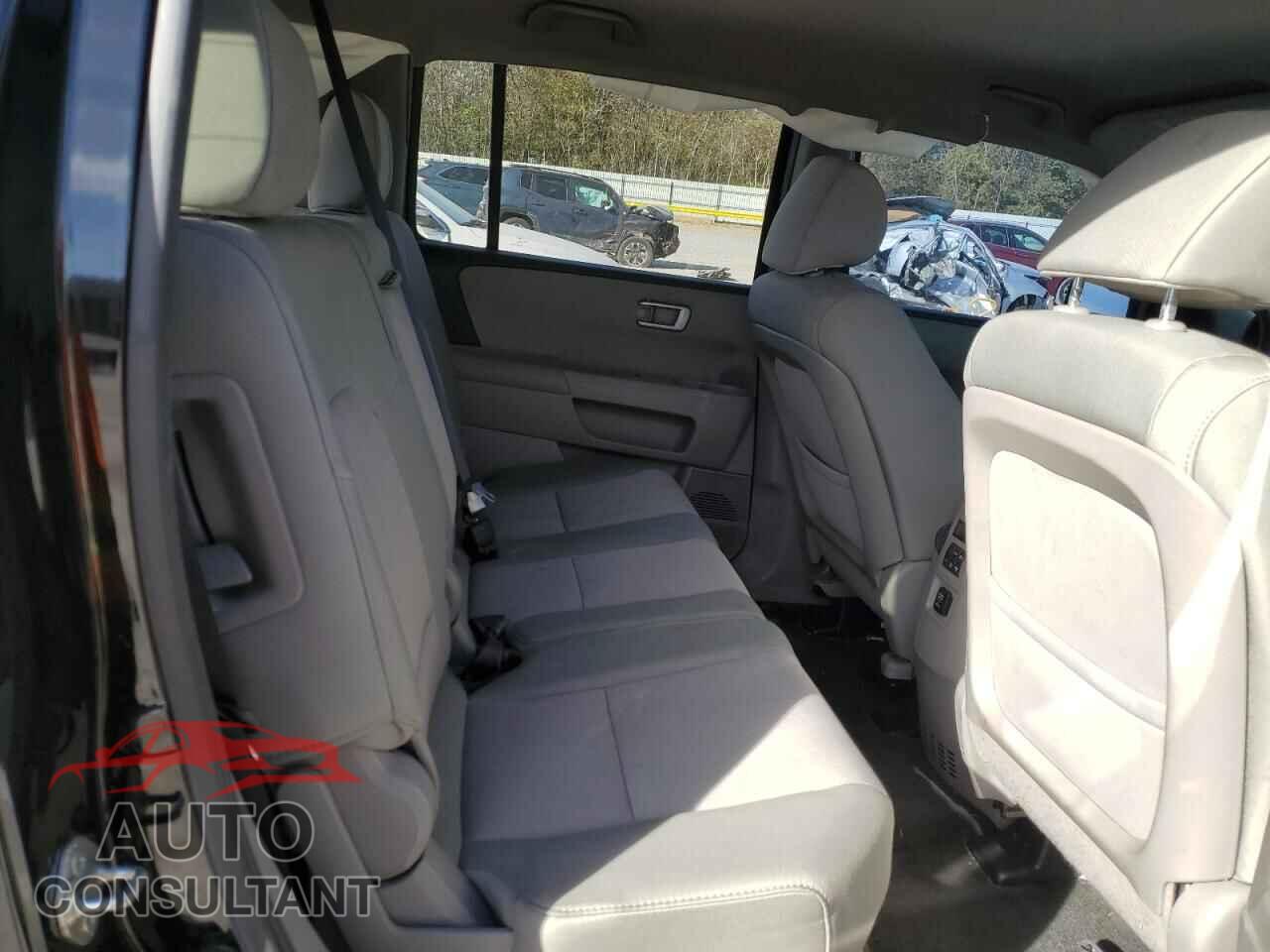 HONDA PILOT 2012 - 5FNYF3H47CB016776