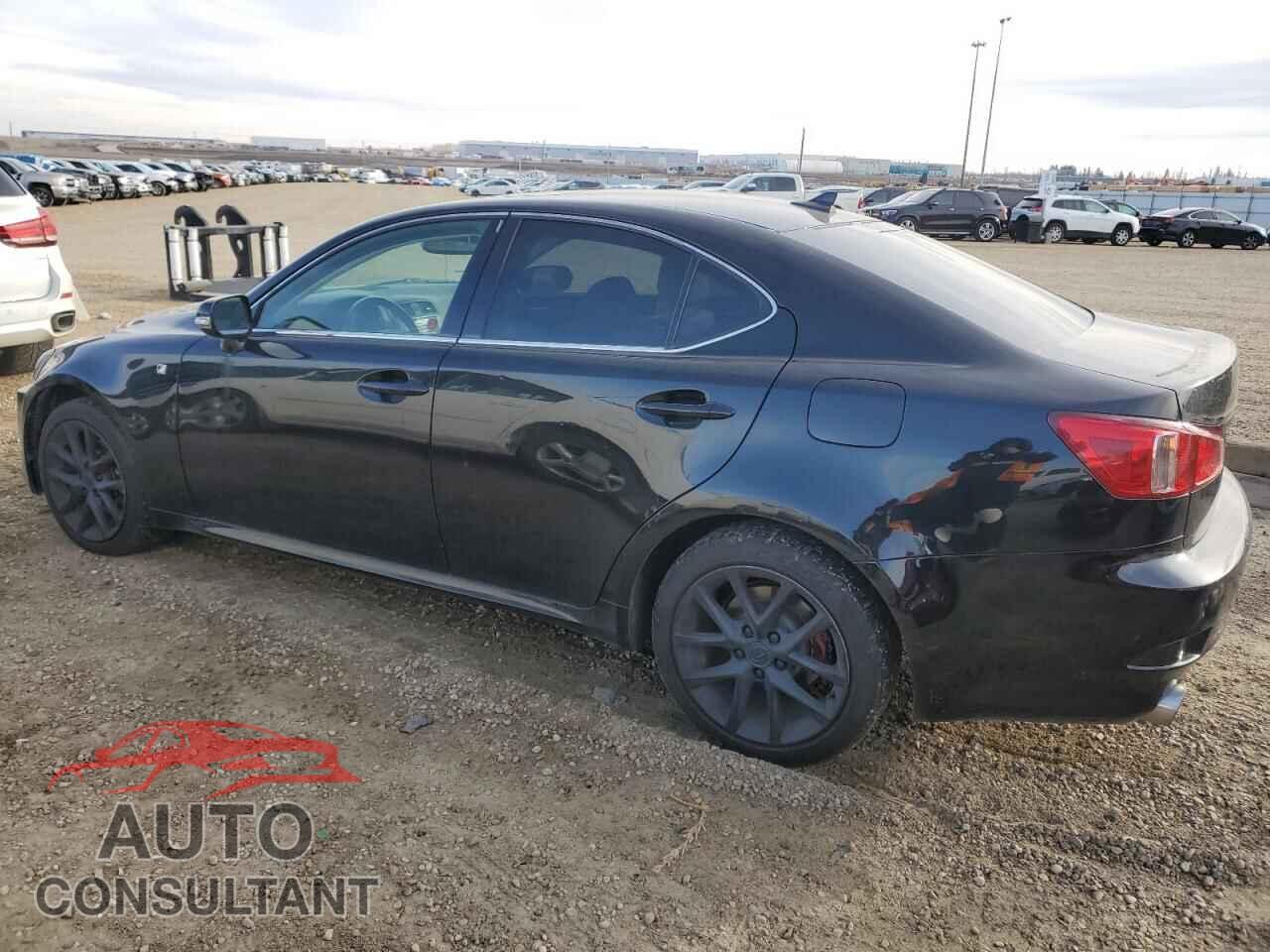 LEXUS IS 2011 - JTHCF5C23B5052524