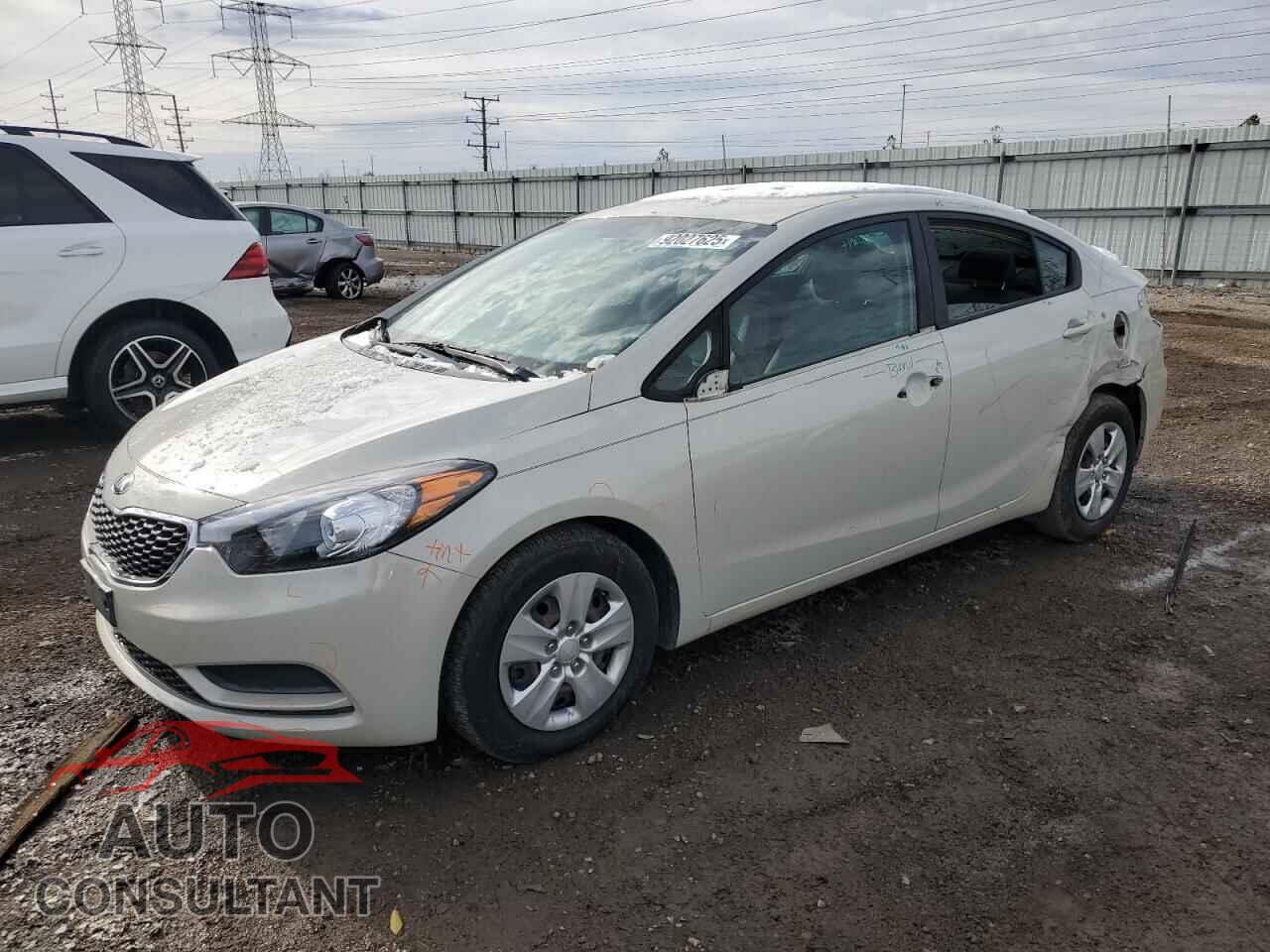 KIA FORTE 2015 - KNAFK4A69F5393553