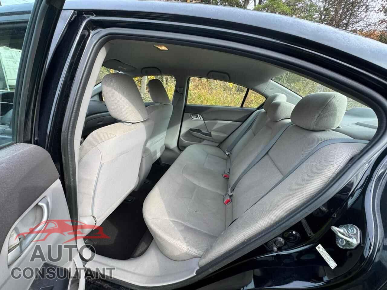 HONDA CIVIC 2012 - 2HGFB2F50CH604149