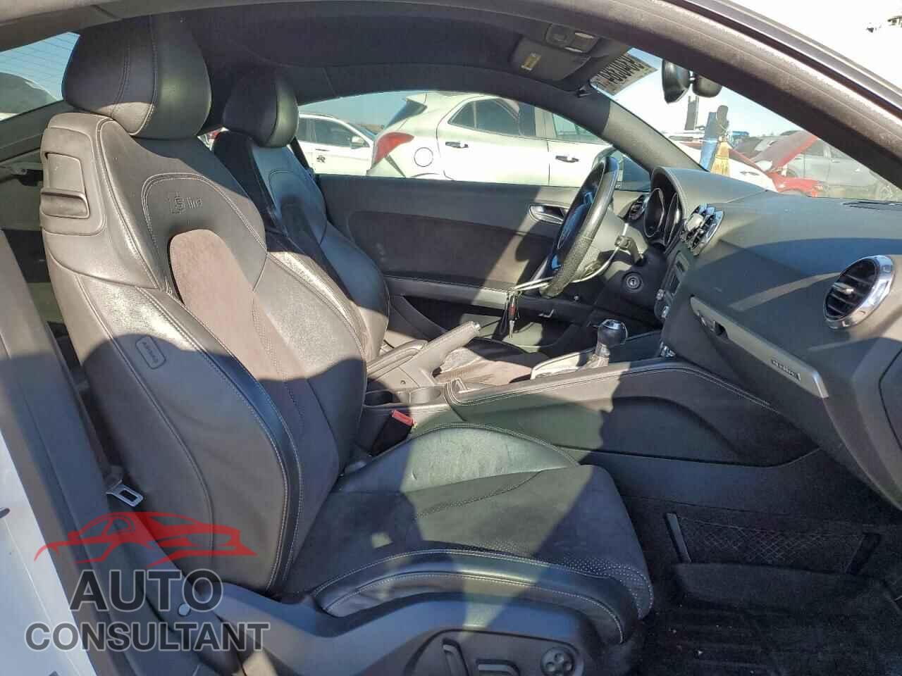 AUDI TT 2014 - TRUBFAFK3E1004833