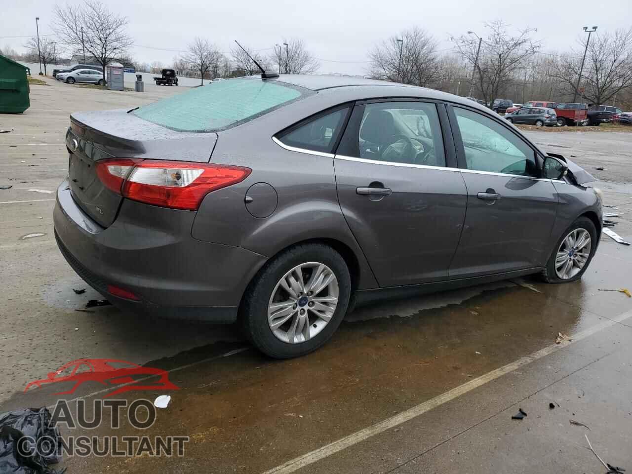 FORD FOCUS 2012 - 1FAHP3H29CL176379