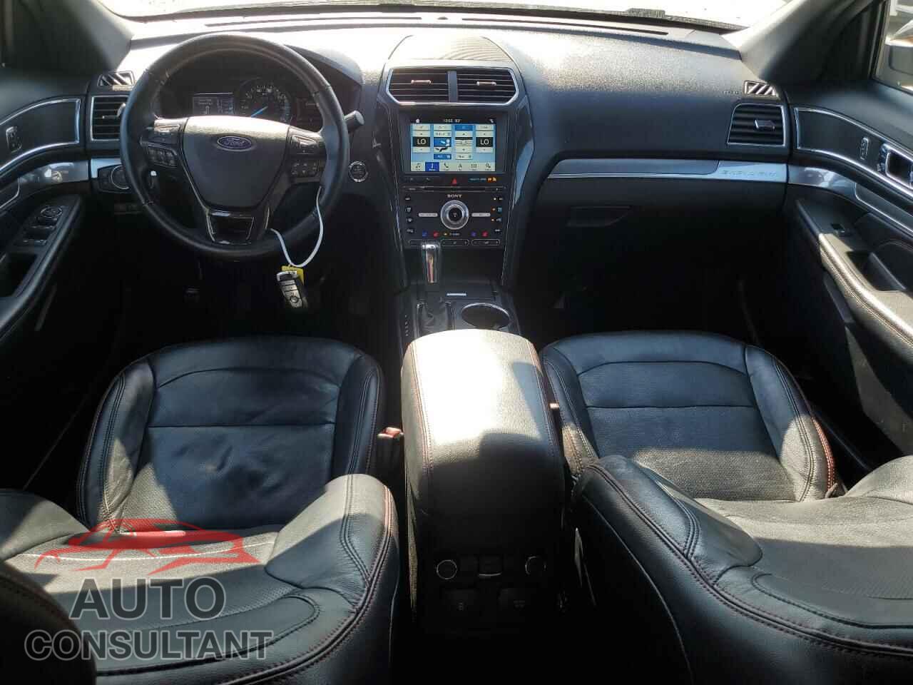 FORD EXPLORER 2018 - 1FM5K8GT6JGB45059