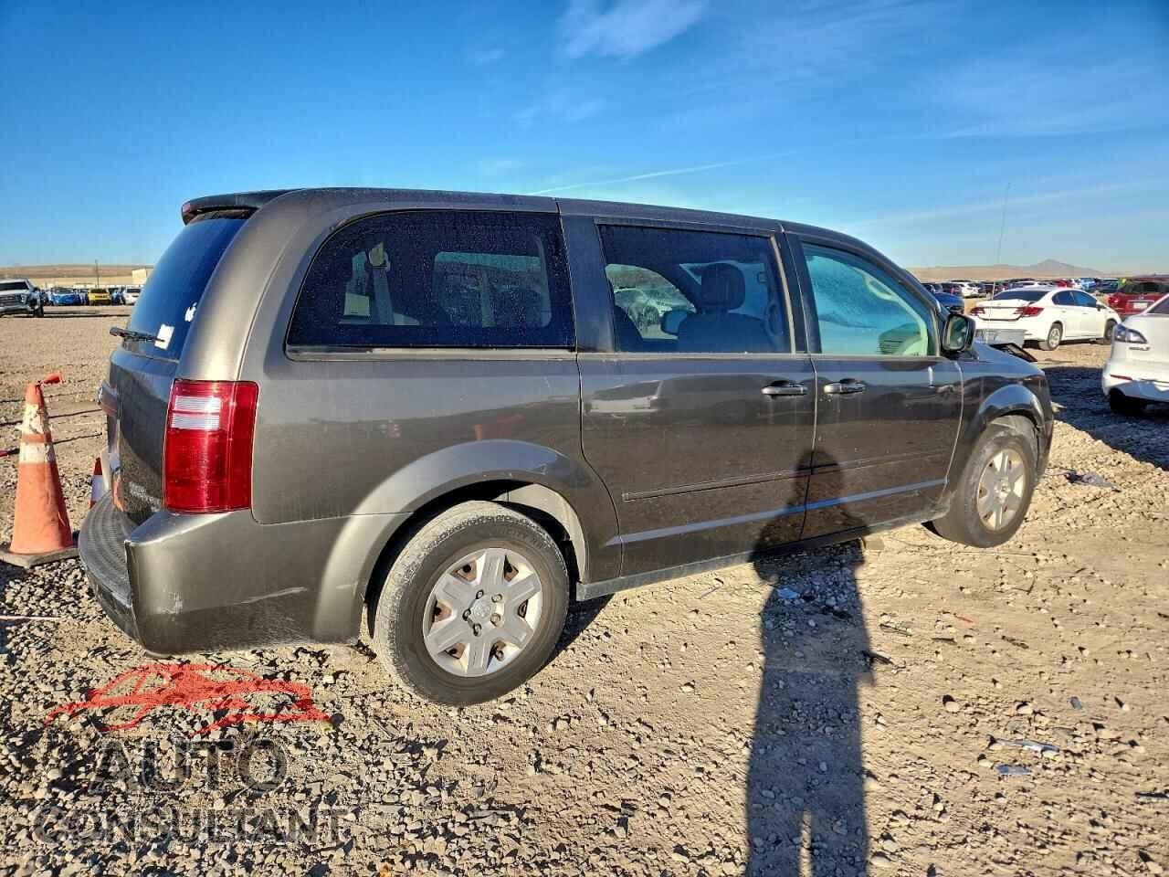 DODGE CARAVAN 2010 - 2D4RN4DE2AR335065