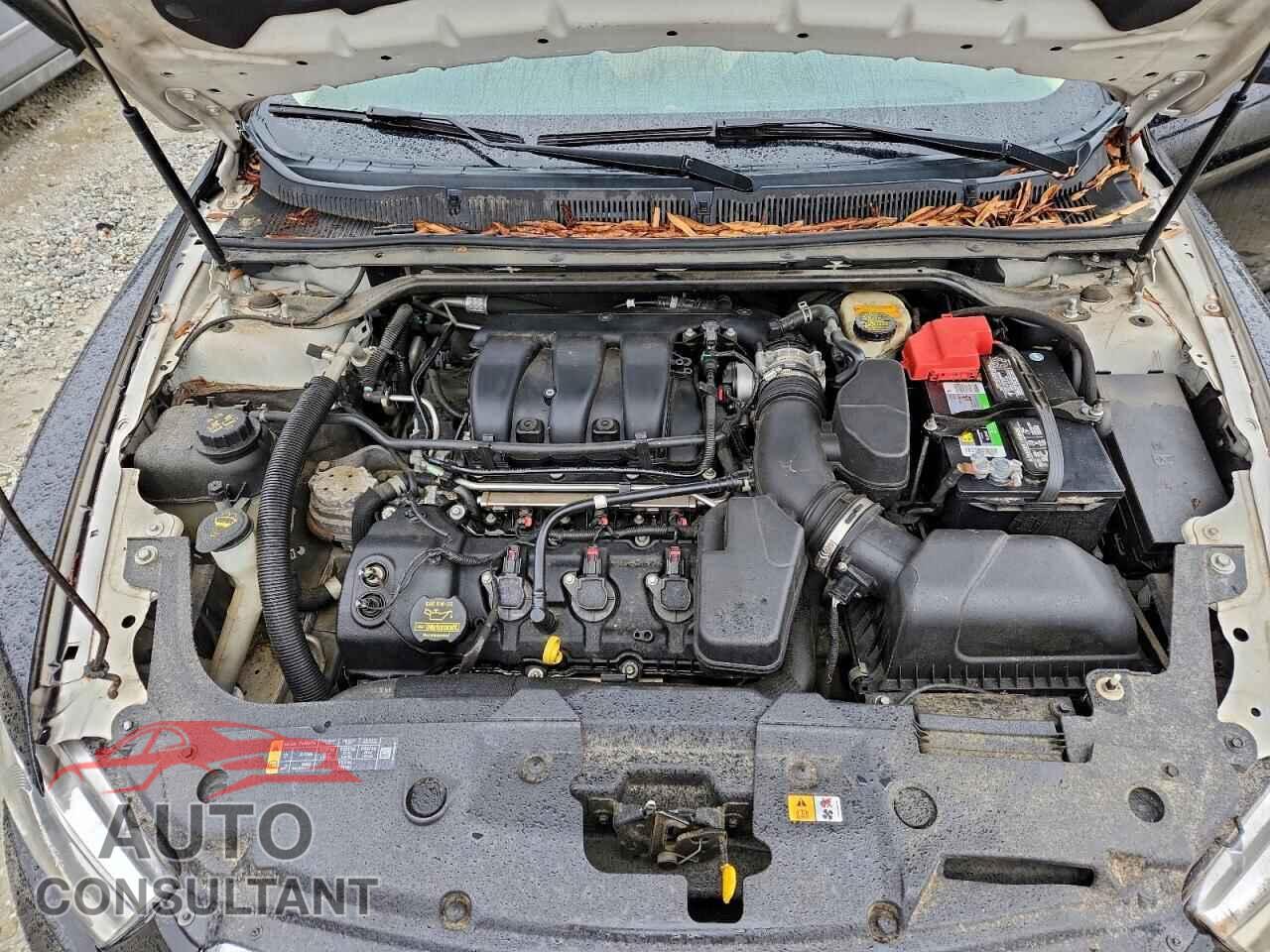 FORD TAURUS 2014 - 1FAHP2E87EG122996