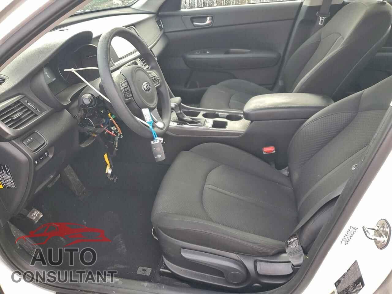 KIA OPTIMA 2017 - KNAGT4L33H5163577