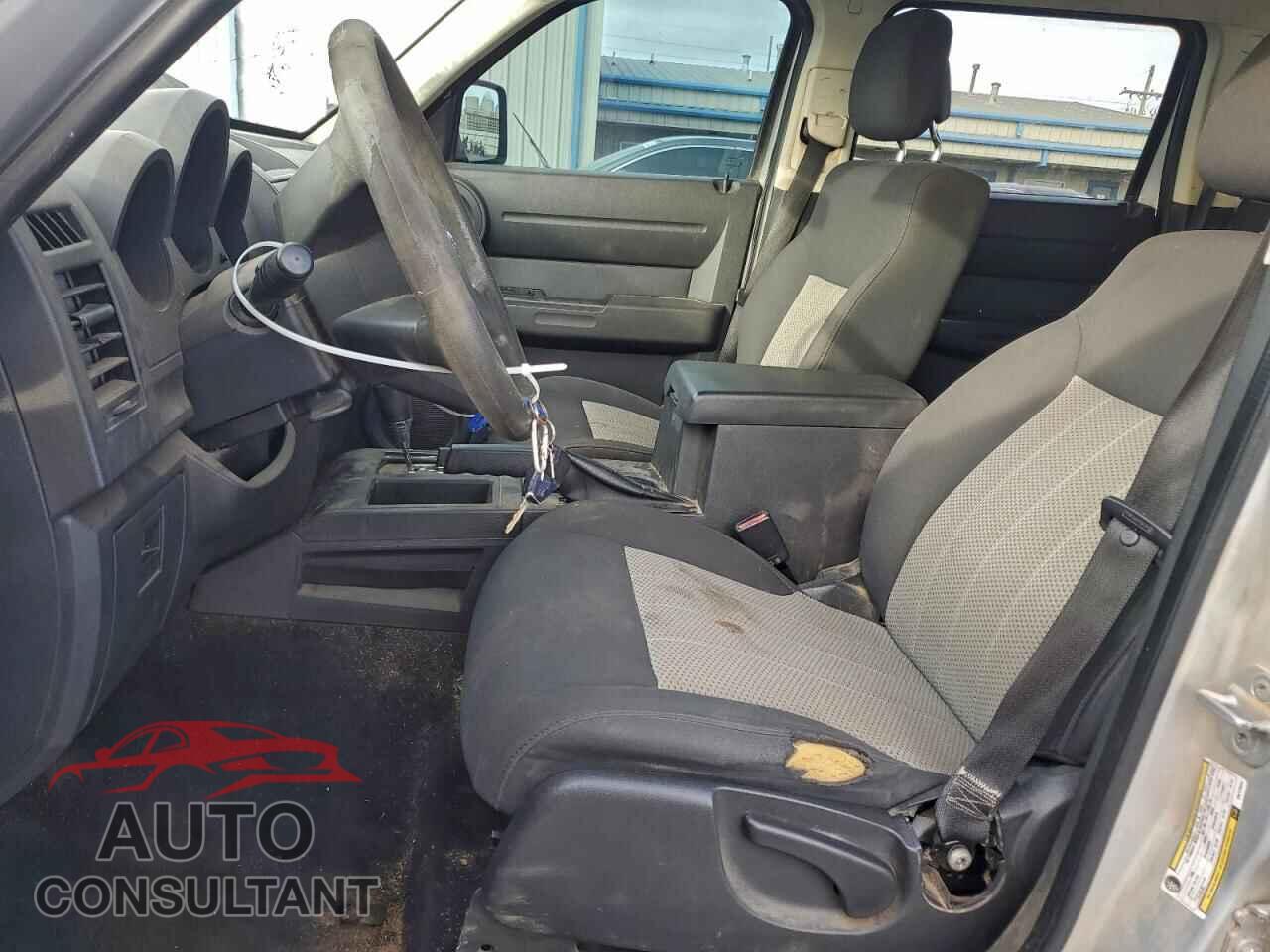 DODGE NITRO 2010 - 1D4PT4GK0AW173524